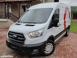 Alb Utilizat 2021 Ford Transit Monovolum | 14.500 EUR