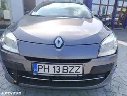 Gri Utilizat 2013 Renault Mégane GrandTour Bose Edition Break | 4.999 EUR