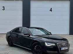 Culoarenegru Utilizat 2012 Audi A8 Berlinǎ | 13.500 EUR