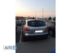 Argintiu metalizat Utilizat 2008 Nissan Qashqai SUV | 7.600 EUR (Scump)