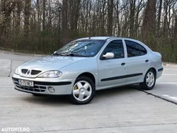 Gri Utilizat 2001 Renault Mégane Berlinǎ | 2.000 EUR