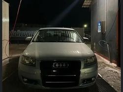 Utilizat 2004 Audi Coupé Coupe | 2.400 EUR