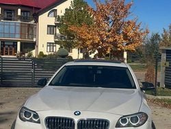 Culoarealb Utilizat 2015 BMW 520 Comfort Edition Berlinǎ | 14.990 EUR (Preț bun)