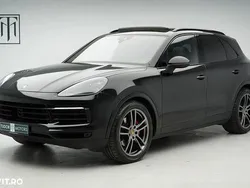 Negru Utilizat 2019 Porsche Cayenne SUV | 47.493 EUR