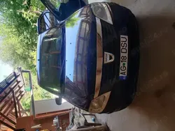 Albastru Utilizat 2012 Dacia Logan Berlinǎ | 2.550 EUR (Preț bun)
