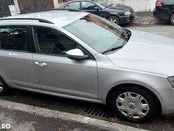 Argint Utilizat 2015 Skoda Octavia Ambition Break | 7.900 EUR (Preț bun)