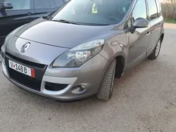 Gri Utilizat 2011 Renault Scénic III Monovolum | 4.000 EUR