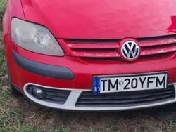 Rosu Utilizat 2008 VW Golf Plus Monovolum | 2.000 EUR