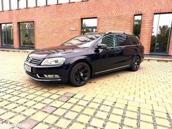 Culoarenegru Utilizat 2012 VW Passat Highline Break | 6.300 EUR (Preț OK)