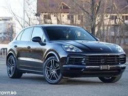 Culoarenegru Utilizat 2018 Porsche Cayenne S SUV | 45.500 EUR (Preț bun)