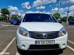 Alb Utilizat 2012 Dacia Sandero Hatchback | 2.200 EUR (Preț bun)