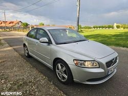 Culoareargint Utilizat 2010 Volvo S40 Business Edition Berlinǎ | 3.900 EUR (Preț bun)