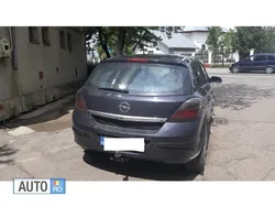 Negru Utilizat 2008 Opel Astra Break | 3.200 EUR (Puțin scump)