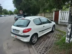 Utilizat 2003 Peugeot 206 Coupe | 1.050 EUR