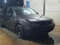 Negru Utilizat 2001 VW Golf IV Hatchback | 1.500 EUR (Preț OK)