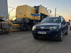 Culoarealbastru Utilizat 2011 Dacia Duster Lauréate SUV | 3.950 EUR (Puțin scump)