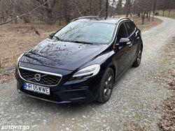 Albastru Utilizat 2016 Volvo V40 CC Momentum Break | 10.499 EUR (Preț OK)