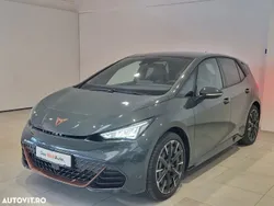 Verde Utilizat 2025 Cupra Born e-Boost Hatchback | 53.500 EUR