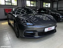 Gri Utilizat 2018 Porsche Panamera Berlinǎ | 76.250 EUR