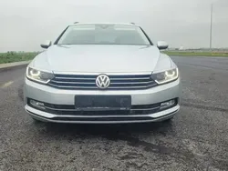 Argintiu Utilizat 2015 VW Passat Berlinǎ | 9.150 EUR (Super Preț)