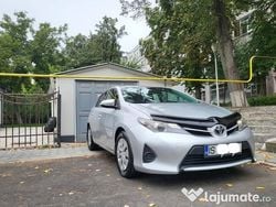 Gri Utilizat 2015 Toyota Auris Hatchback | 6.200 EUR (Preț bun)