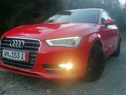 Utilizat 2013 Audi A3 Sportback Berlinǎ | 7.699 EUR