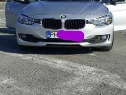 Argintiu Utilizat 2012 BMW 318 Berlinǎ | 8.500 EUR (Puțin scump)