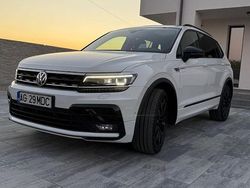 Culoarealb Utilizat 2021 VW Tiguan Allspace R-line SUV | 30.200 EUR (Super Preț)