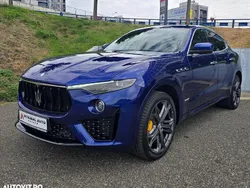 Culoarealbastru Utilizat 2019 Maserati Levante SUV | 35.000 EUR