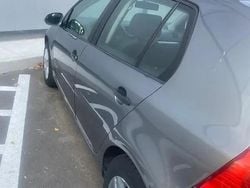 Utilizat 2005 VW Golf IV Berlinǎ | 2.000 EUR (Preț OK)