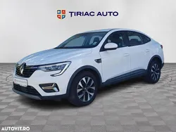 Alb Utilizat 2022 Renault Arkana Zen SUV | 19.900 EUR (Preț bun)
