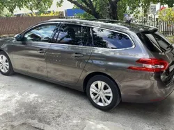 Maro Utilizat 2014 Peugeot 308 Break | 6.900 EUR (Puțin scump)