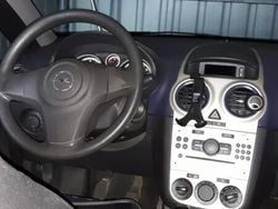 Albastru Utilizat 2007 Opel Corsa Hatchback | 3.300 EUR (Preț OK)