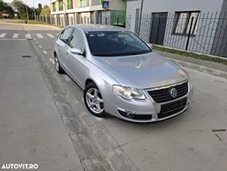 Culoareargint Utilizat 2008 VW Passat Berlinǎ | 2.990 EUR (Preț bun)