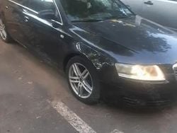 Utilizat 2005 Audi A6 Berlinǎ | 1.900 EUR