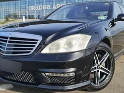 Negru Utilizat 2008 Mercedes S420 Berlinǎ | 9.999 EUR
