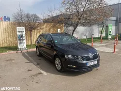 Negru Utilizat 2018 Skoda Octavia Ambition Break | 7.999 EUR (Super Preț)