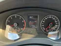 Gri Utilizat 2011 VW Jetta Berlinǎ | 8.900 EUR (Scump)