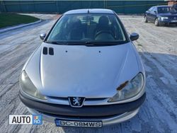 Utilizat 2005 Peugeot 206 Hatchback | 2.150 EUR