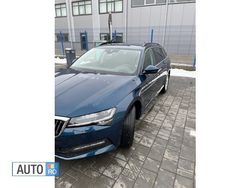 Albastru Utilizat 2019 Skoda Superb Break | 22.800 EUR (Puțin scump)