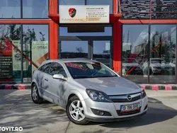 Gri Utilizat 2009 Opel Astra Coupe | 2.500 EUR (Preț OK)