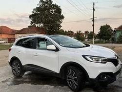 Alb Utilizat 2015 Renault Kadjar SUV | 8.200 EUR (Preț bun)