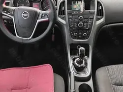 Albastru Utilizat 2013 Opel Astra Break | 5.350 EUR (Puțin scump)