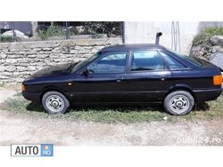 Negru Utilizat 1990 Audi 80 Berlinǎ | 500 EUR