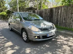 Gri Utilizat 2008 Nissan Tiida Berlinǎ | 2.990 EUR