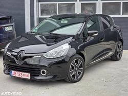 Culoarenegru Utilizat 2013 Renault Clio IV Zen Hatchback | 3.999 EUR (Preț bun)
