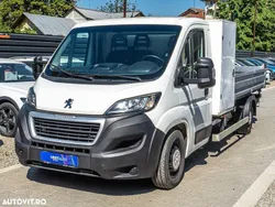 Alb Utilizat 2018 Peugeot Boxer Van | 16.199 EUR (Scump)