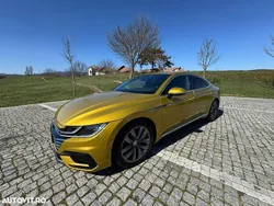 Galbeuriu Utilizat 2019 VW Arteon R-line Berlinǎ | 25.900 EUR (Puțin scump)