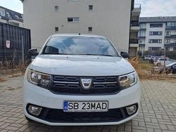 Culoarealb Utilizat 2017 Dacia Logan Berlinǎ | 5.000 EUR (Super Preț)