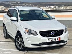 Culoarealb Utilizat 2016 Volvo XC60 Ocean Race SUV | 14.990 EUR (Preț bun)